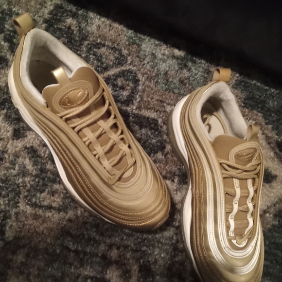 Nike Shoes - Nike Metallic Gold Slip-On Air Max